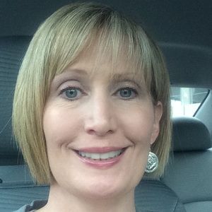 Meet your Posher, Sharon